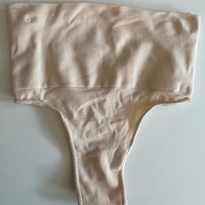 Skims core control thong